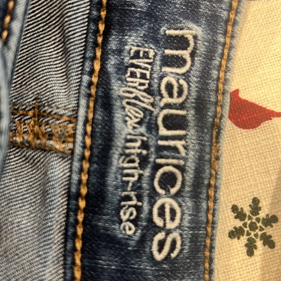 Maurice’s high rise jeans - Picture 2 of 3